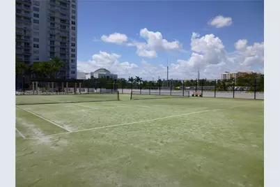 2801 NE 183rd St #1507W, Aventura, FL 33160 - Photo 19