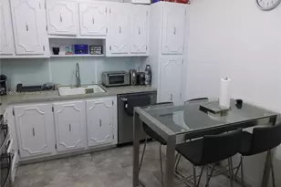 2801 NE 183rd St, Aventura, FL 33160 - Photo 9