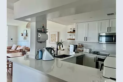 2101 Brickell Ave #3208, Miami, FL 33129 - Photo 11