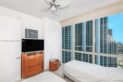18201 Collins Ave #3405, Sunny Isles Beach, FL 33160 - Photo 23