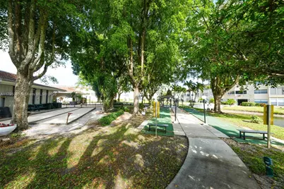 4700 NW 35th St #408, Lauderdale Lakes, FL 33319 - Photo 25