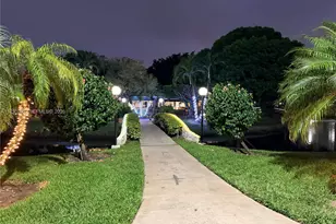 4700 NW 35th St, Lauderdale Lakes, FL 33319 - Photo 31