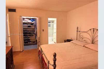 4700 NW 35th St #408, Lauderdale Lakes, FL 33319 - Photo 11