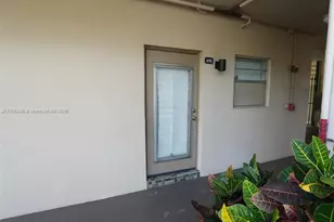 4700 NW 35th St, Lauderdale Lakes, FL 33319 - Photo 27