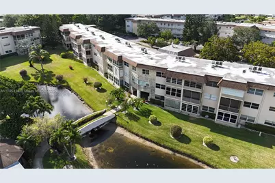 4700 NW 35th St #408, Lauderdale Lakes, FL 33319 - Photo 7