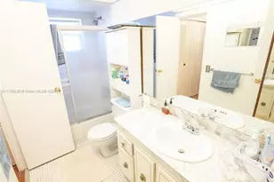 4700 NW 35th St, Lauderdale Lakes, FL 33319 - Photo 23