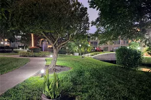 4700 NW 35th St, Lauderdale Lakes, FL 33319 - Photo 31