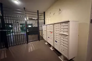 4700 NW 35th St, Lauderdale Lakes, FL 33319 - Photo 27