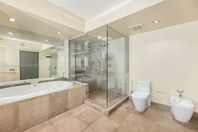 450 Alton Rd #2303, Miami Beach, FL 33139 - Photo 13