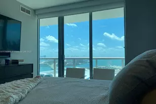 888 Biscayne Blvd, Miami, FL 33132 - Photo 25