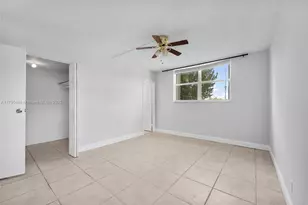 2861 Somerset Dr, Lauderdale Lakes, FL 33311 - Photo 13