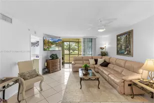 2541 N Nob Hill Rd, Sunrise, FL 33322 - Photo 9