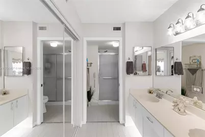 2541 N Nob Hill Rd #205, Sunrise, FL 33322 - Photo 17