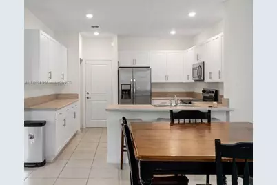 1414 SE 26th Ter, Homestead, FL 33035 - Photo 7