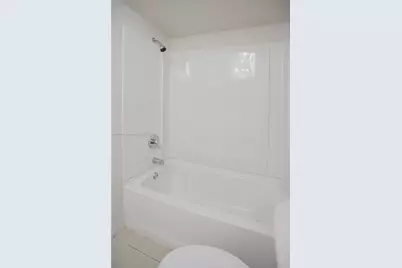 323 NE Midfield Ln, Port Saint Lucie, FL 34983 - Photo 25