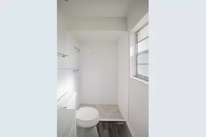 323 NE Midfield Ln, Port Saint Lucie, FL 34983 - Photo 25