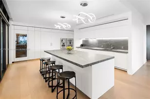 7025 Fisher Island Dr, Miami Beach, FL 33109 - Photo 7