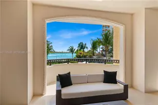 7025 Fisher Island Dr, Miami Beach, FL 33109 - Photo 45