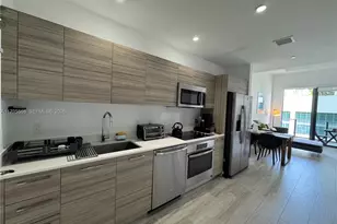 121 NE 34th St, Miami, FL 33137 - Photo 3