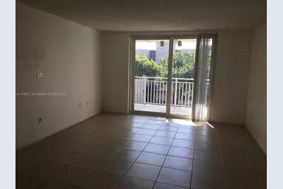 6950 Miami Gardens Dr #2-411, Hialeah, FL 33015 - Photo 7