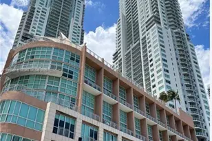 253 NE 2nd St, Miami, FL 33132 - Photo 1