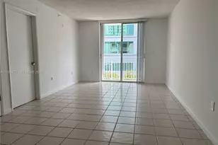 126 SW 17th Rd, Miami, FL 33129 - Photo 9