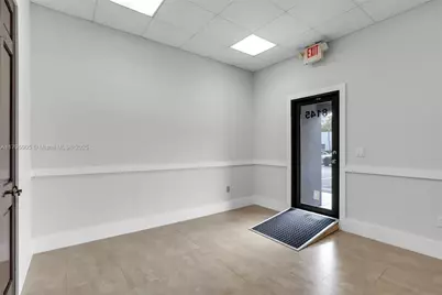 8145 NW 33rd St #8145, Doral, FL 33122 - Photo 7