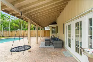 1051 SW 95 Terrace, Pembroke Pines, FL 33025 - Photo 5
