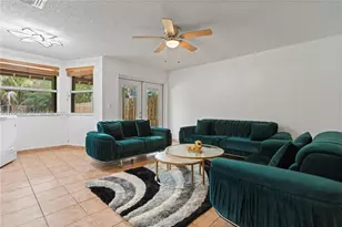 1051 SW 95 Terrace, Pembroke Pines, FL 33025 - Photo 17