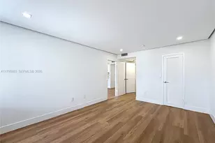 2899 Collins Ave, Miami Beach, FL 33140 - Photo 25