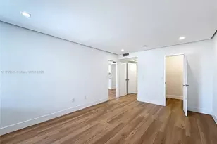 2899 Collins Ave, Miami Beach, FL 33140 - Photo 23