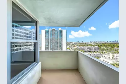 2899 Collins Ave #1218, Miami Beach, FL 33140 - Photo 29