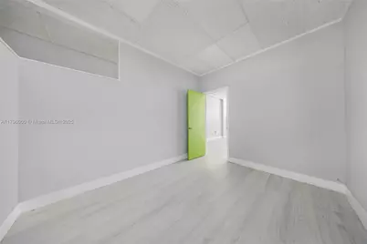 752 W Flagler St, Miami, FL 33130 - Photo 31