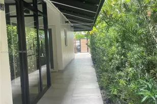 1605 Pennsylvania Ave, Miami Beach, FL 33139 - Photo 29