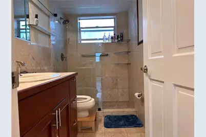 1605 Pennsylvania Ave #303, Miami Beach, FL 33139 - Photo 17