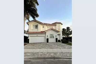 6801 NW 113th Ct, Doral, FL 33178 - Photo 3