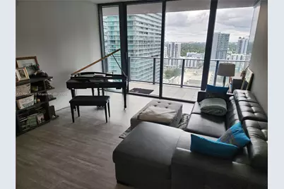 1000 Brickell Plz #2304, Miami, FL 33131 - Photo 7