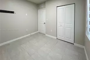 1065 NW 4th Ter, Florida City, FL 33034 - Photo 5