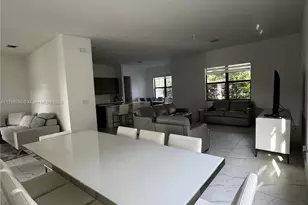 4409 SW 173rd Ave, Miramar, FL 33029 - Photo 9