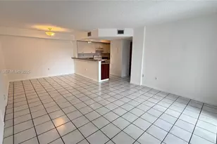 8560 SW 212th St, Cutler Bay, FL 33189 - Photo 3