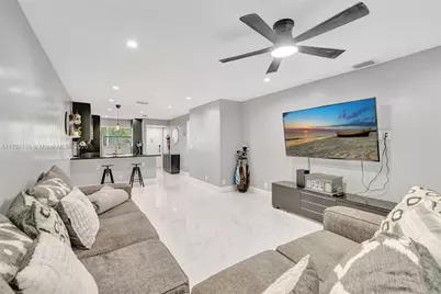 7699 NW 79th Ave #205, Tamarac, FL 33321 - Photo 13