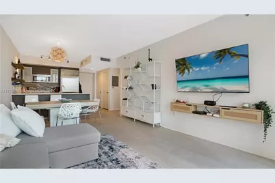 55 SE 6th St #1804, Miami, FL 33131 - Photo 3