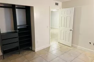 6115 NW 186th St, Hialeah, FL 33015 - Photo 7