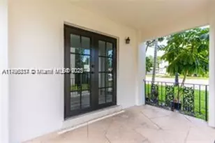 3220 S Le Jeune Rd, Coral Gables, FL 33134 - Photo 3