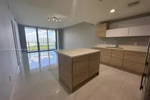 16385 Biscayne Blvd, North Miami Beach, FL 33160 - Photo 5