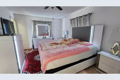 6881 Sheridan St, Hollywood, FL 33024 - Photo 21