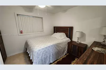 6881 Sheridan St, Hollywood, FL 33024 - Photo 17