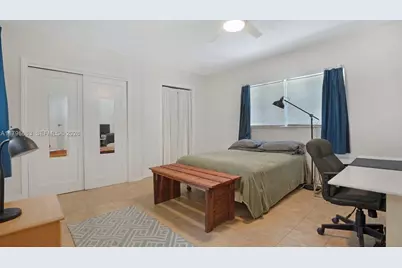 1423 Biarritz Dr, Miami Beach, FL 33141 - Photo 17