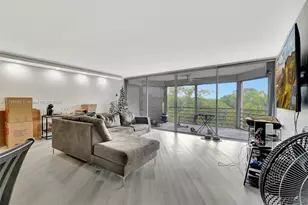 1301 NE 191st St, Miami, FL 33179 - Photo 11