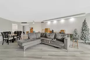 1301 NE 191st St, Miami, FL 33179 - Photo 9